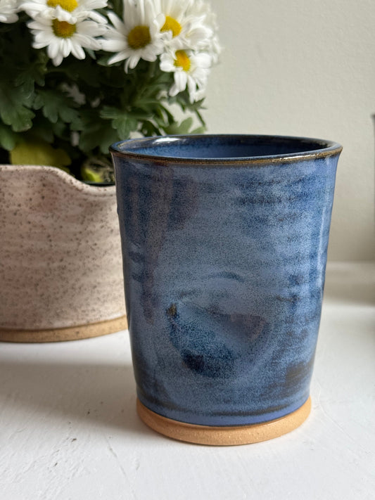 Antique Blue Thumb Cup