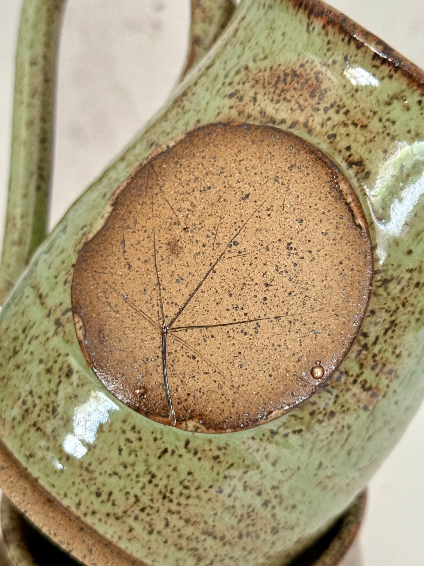 Maple Leaf Mug in Light Green Shino